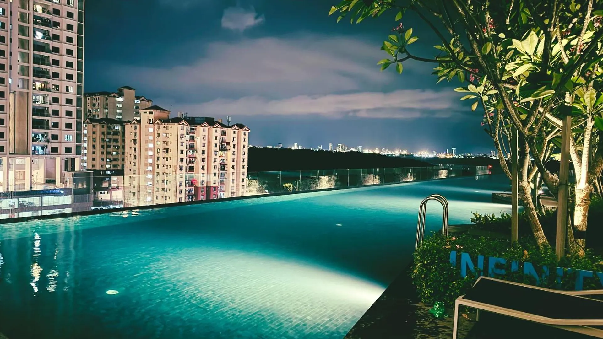 Apartment Cozy 3Br Family Suites 10Pax Jelutong